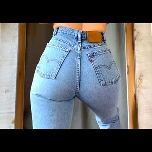 🔥 Levi’s 531 90’s Mom Jeans